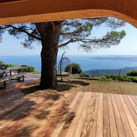/ Vue A Couper Le Souffle Entre Terre Et Le Lavandou