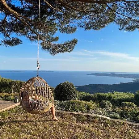 / Vue A Couper Le Souffle Entre Terre Et *