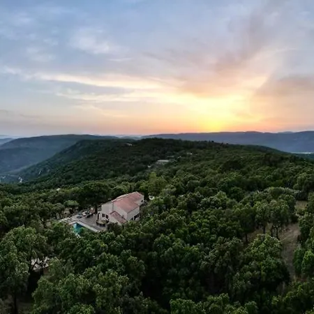 / Vue A Couper Le Souffle Entre Terre Et Villa Le Lavandou